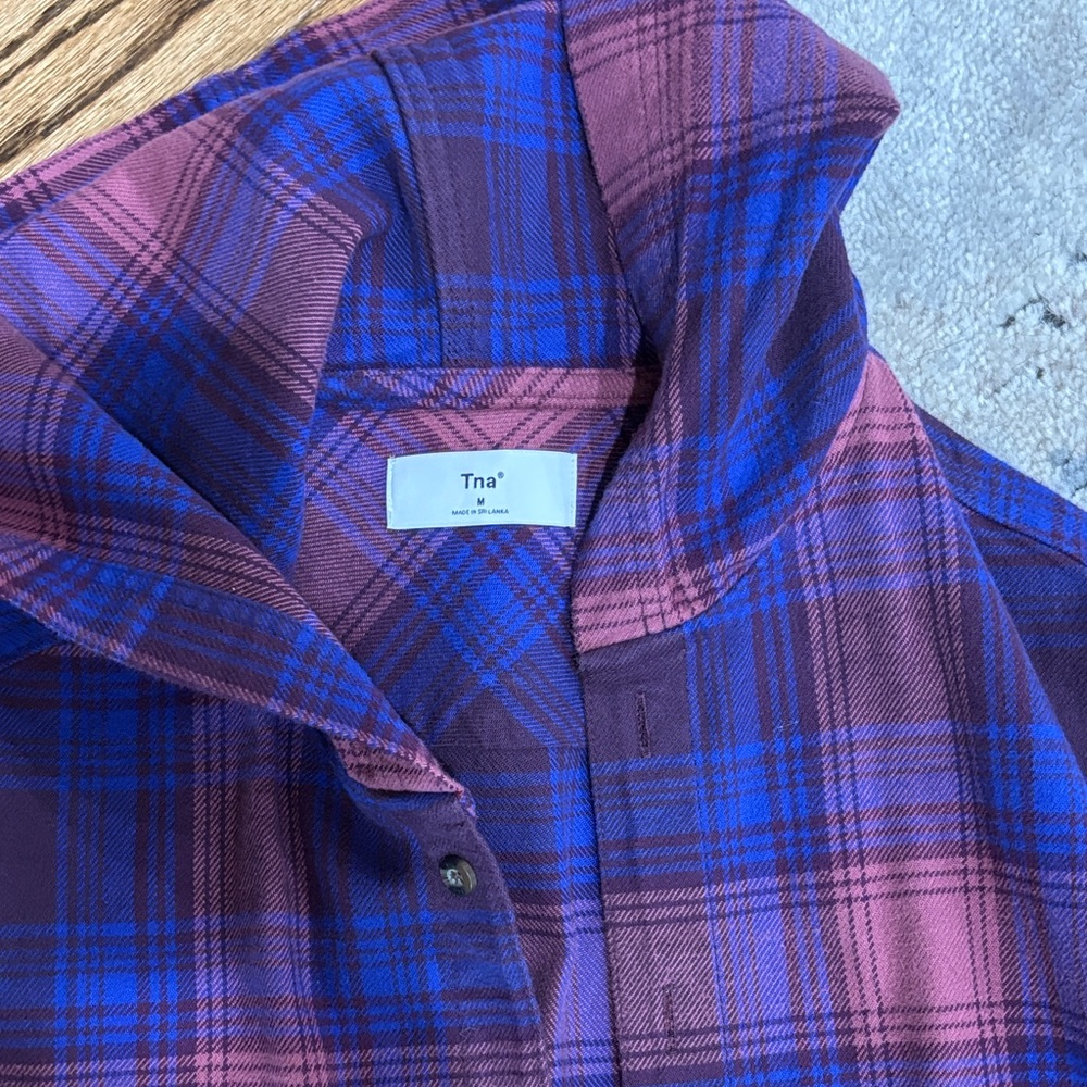 TNA Vibrant Plaid Button Down Shirt - Picture 2 of 4